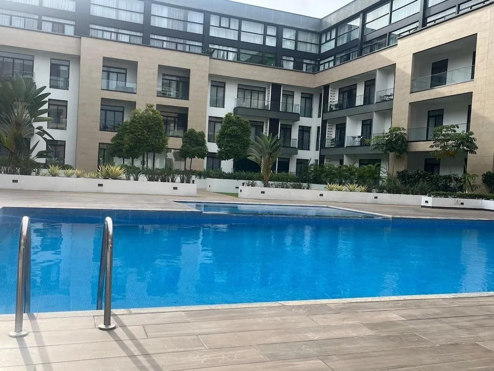 Embassy Gardens
