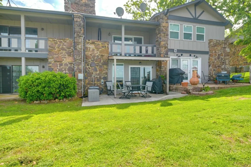 Double-decker View of Grand Lake! Modern Townhome