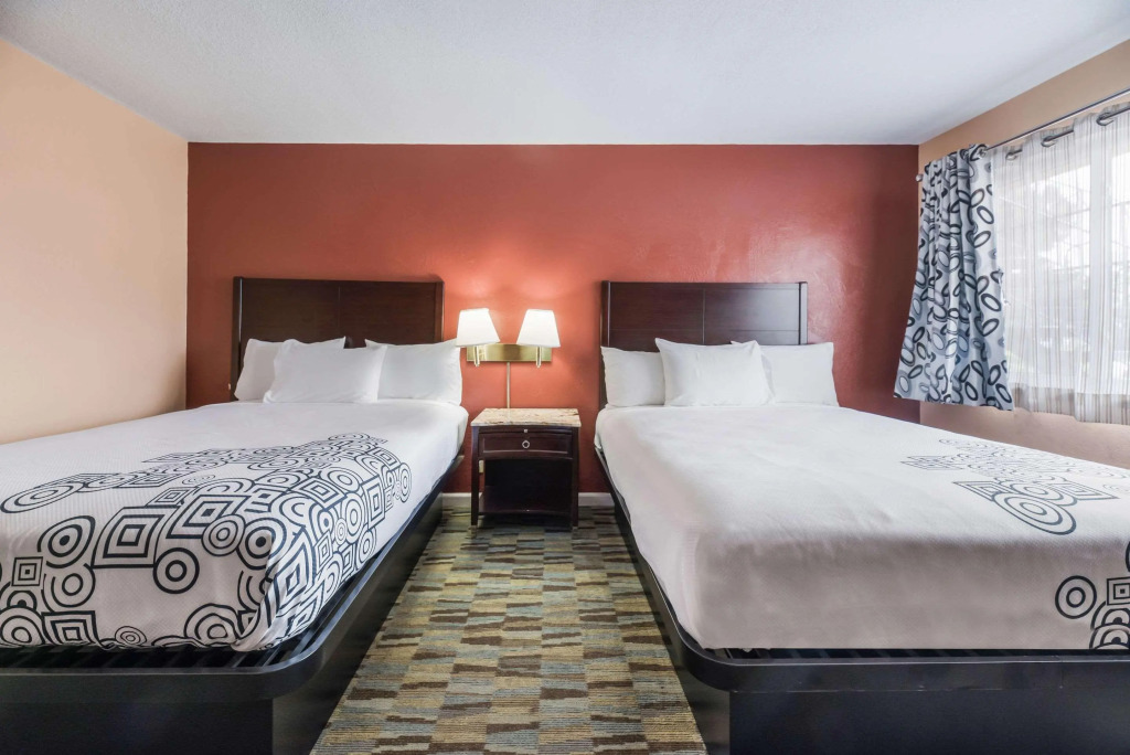 Rodeway Inn Modesto near Downtown