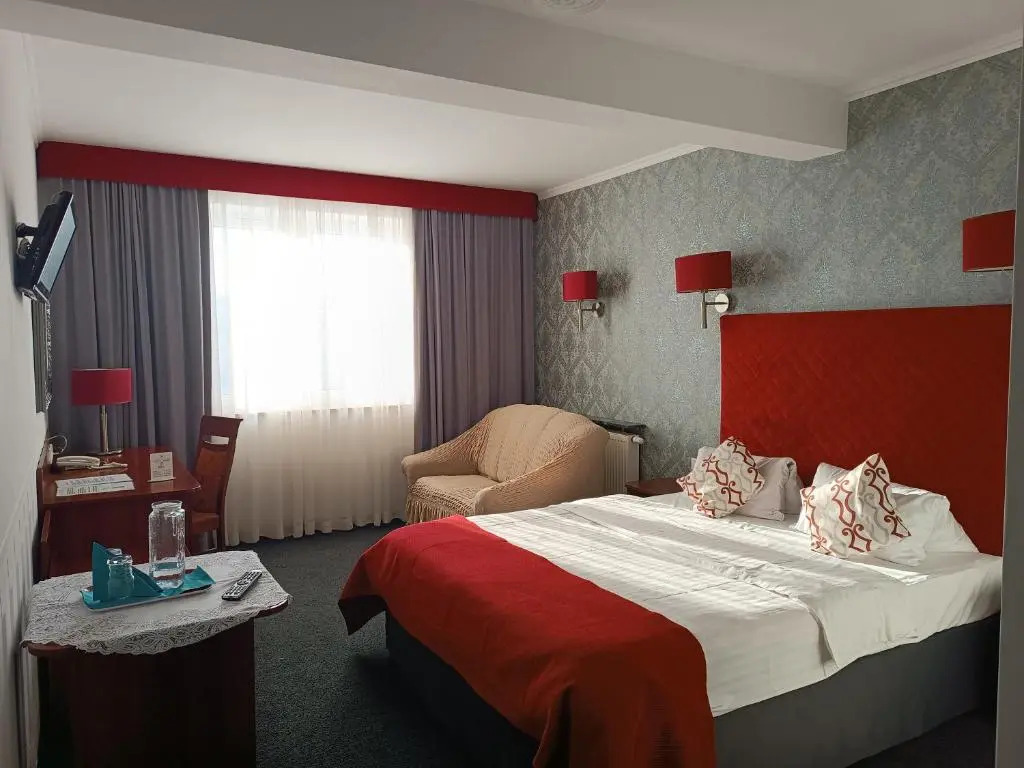 Amigo Hotel