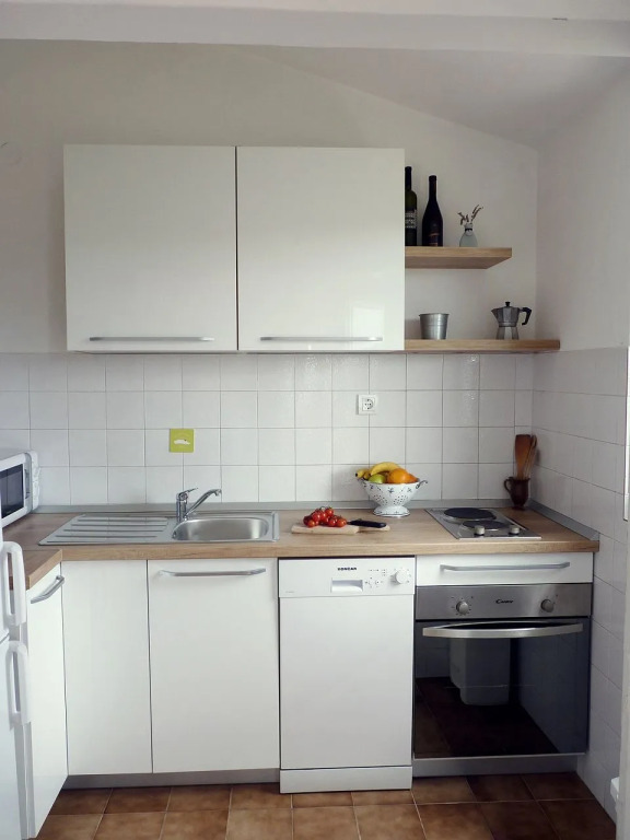 Apartment Željko - affordable and with sea view A1 Maslinica, Island Solta
