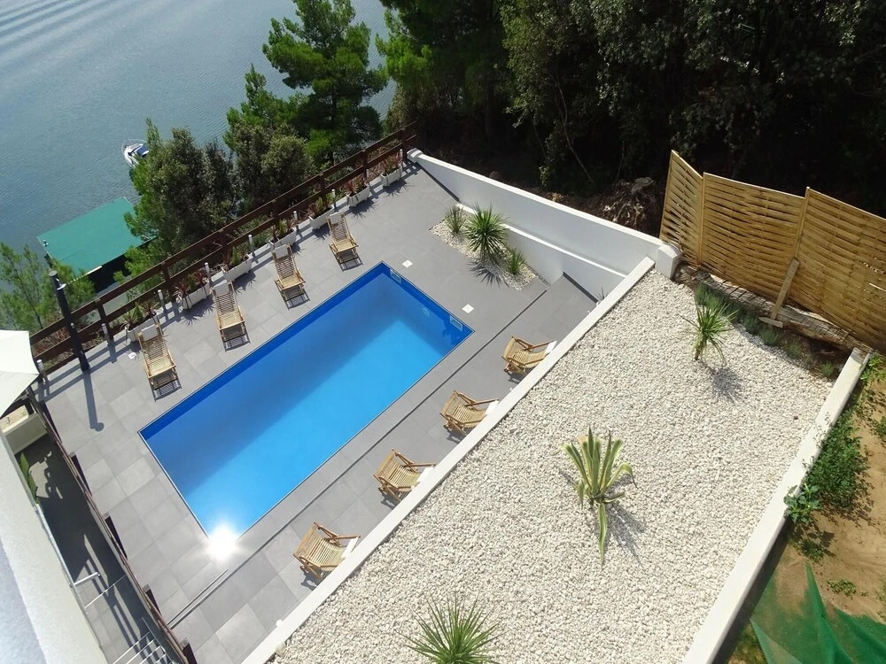 Villa am Meer für 12 Personen mit Pool