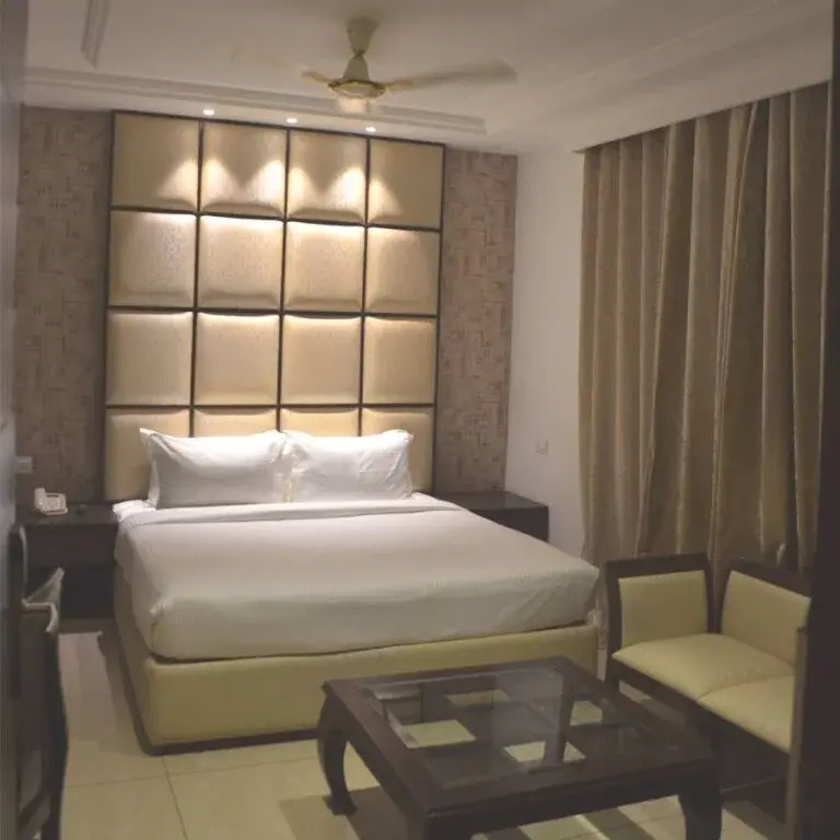 Hotel Riyasat