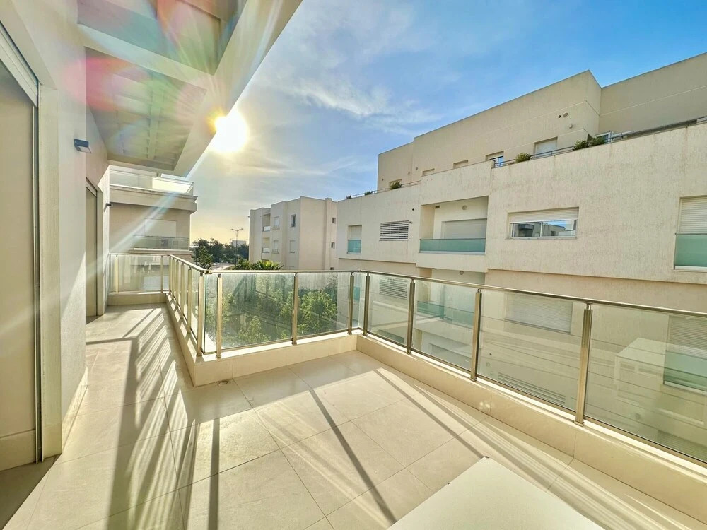 Le Superbe apt Neuf Central Jardins de Carthage