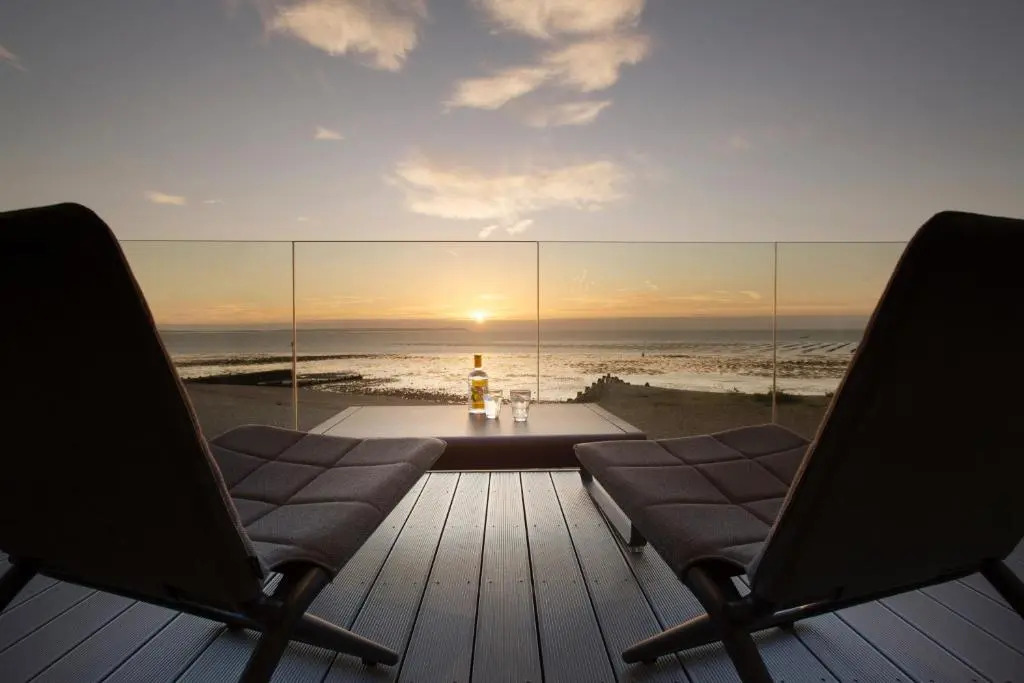 Sea Sunset Cottage