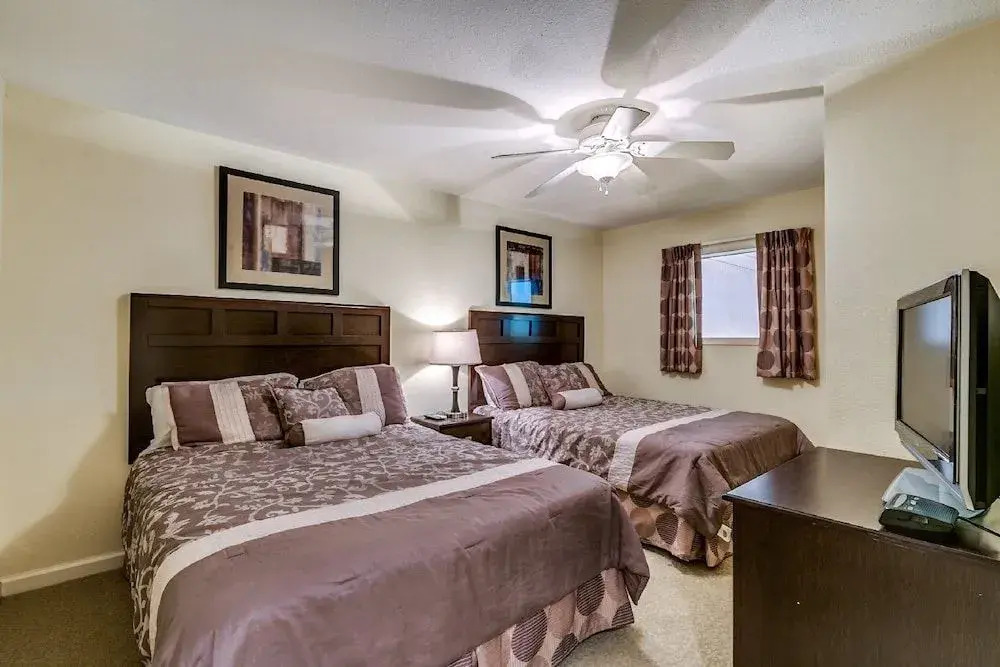 Tilghman Beach and Golf - 1418 by RedAwning