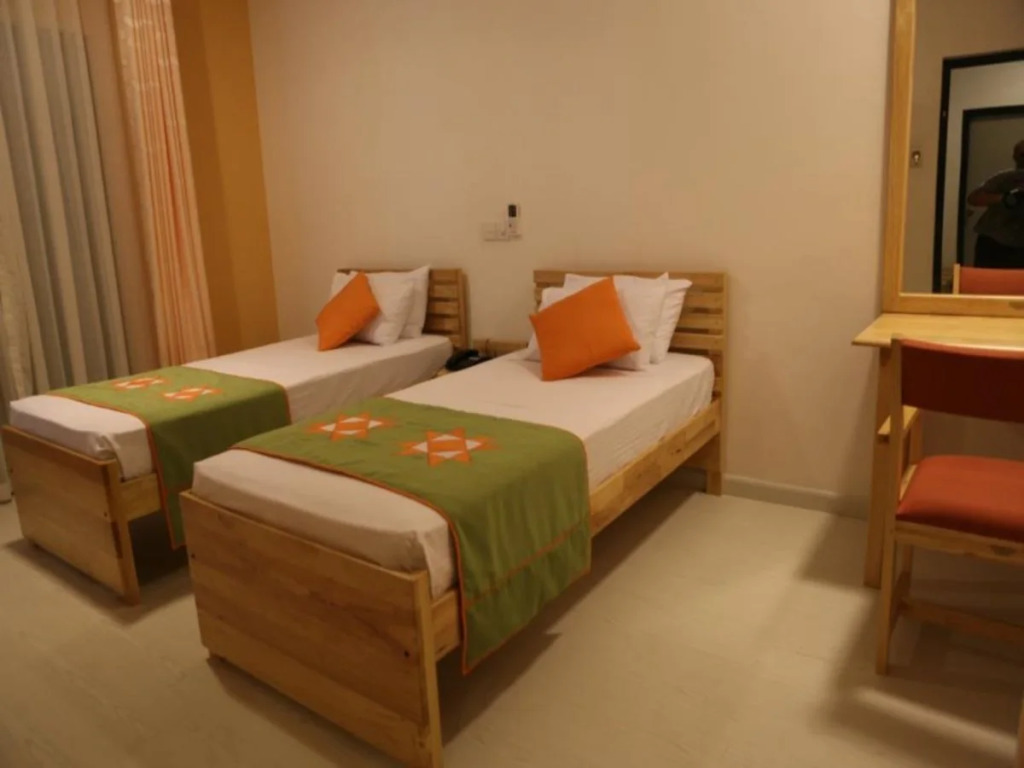 Hotel Apna Galle