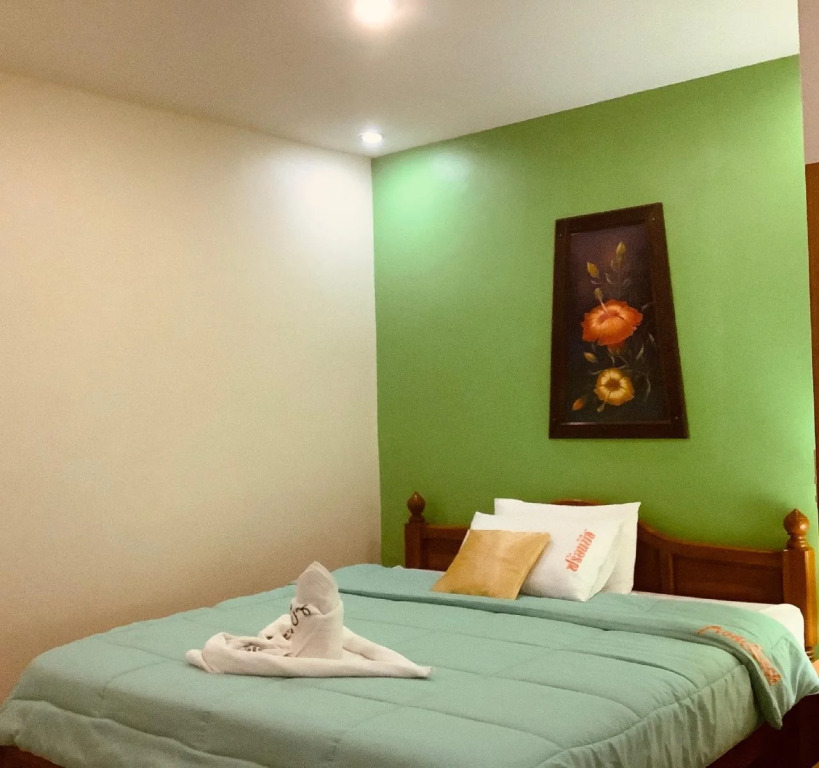 Front Beach Hotel