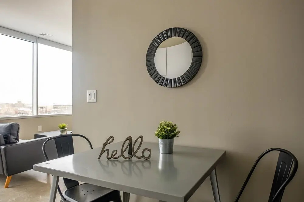 FRONTDESK Flashcube Apts Downtown Kansas City