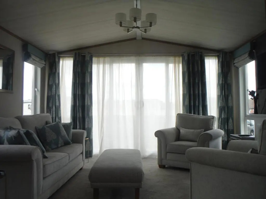 4 Berth Luxury Mini Lodge