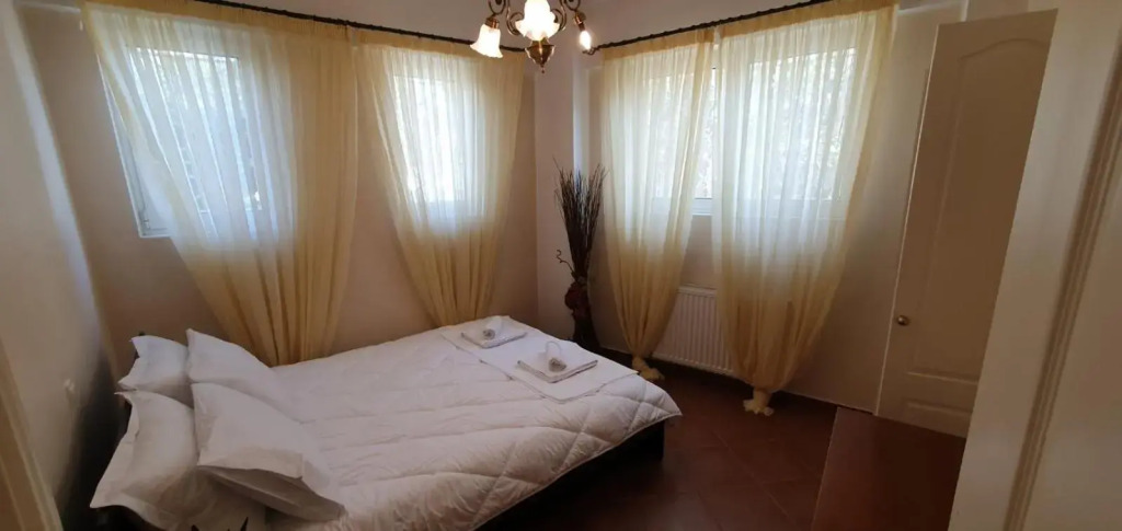 Athenian Luxury Villa in Glyfada