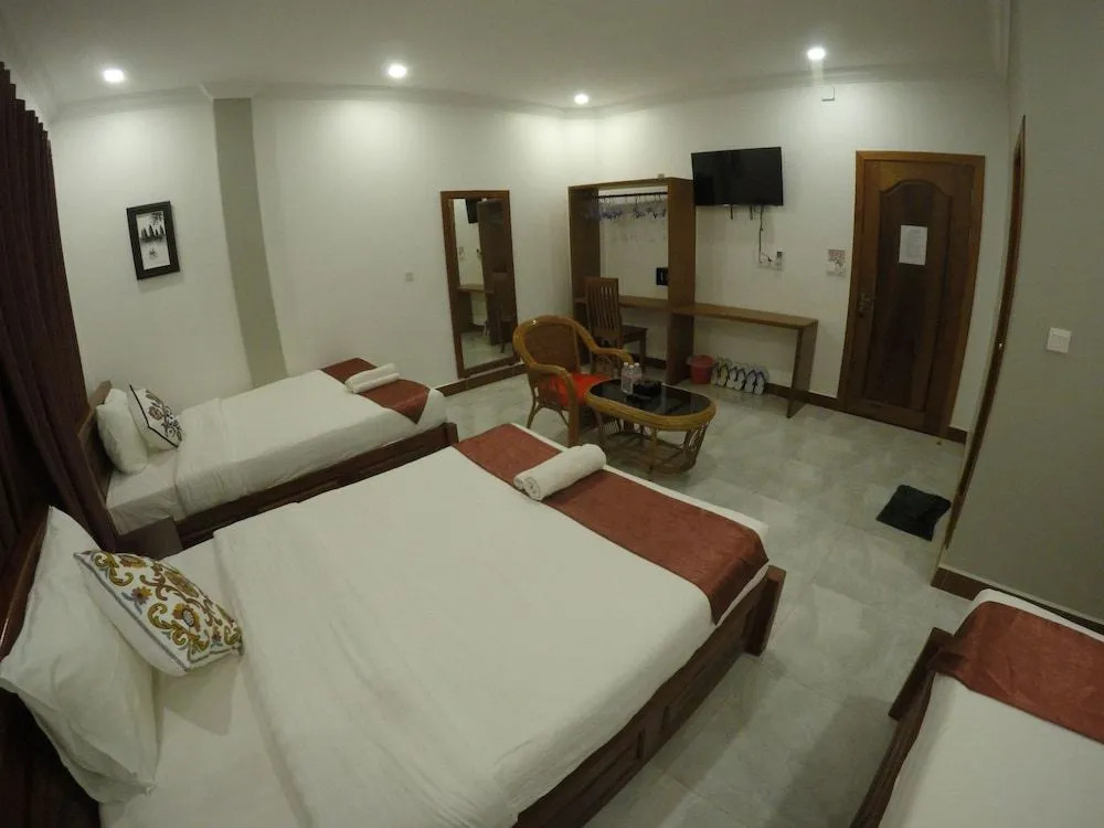 Happy​​ Family Guesthouse