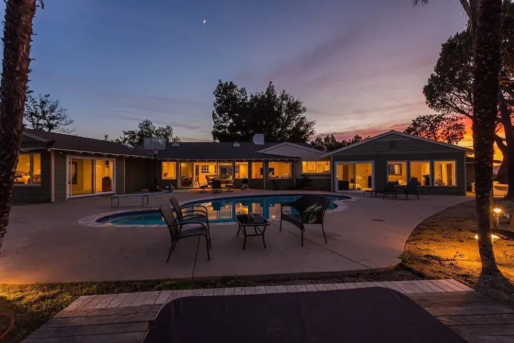Oak Hills by Avantstay Panoramic View, Pool, Spa