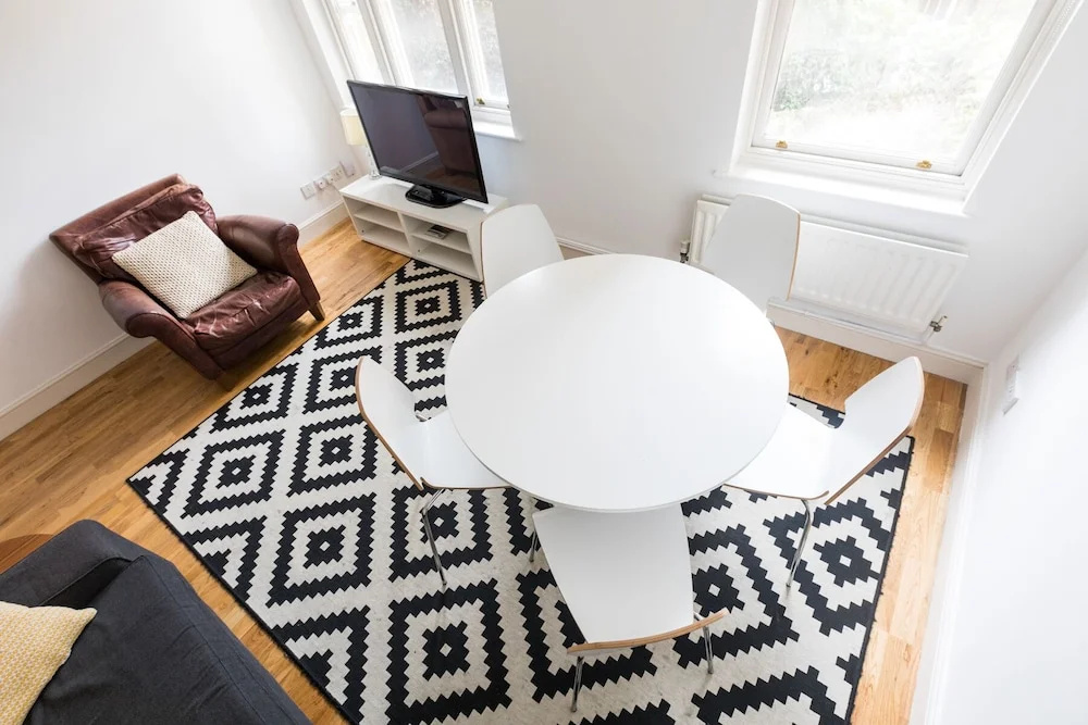 Belgravia Apartments - Earls Court