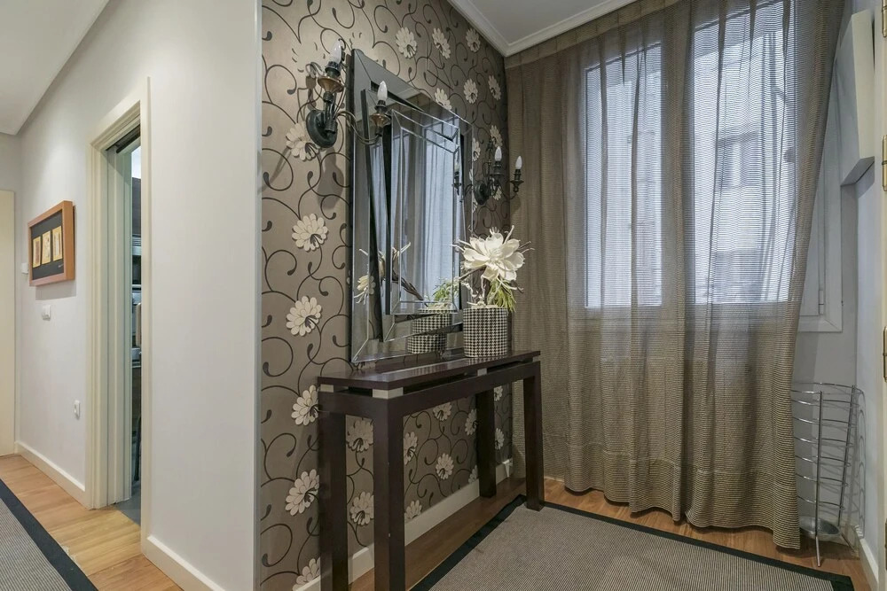 Gran Via 1.2 by Forever Rentals