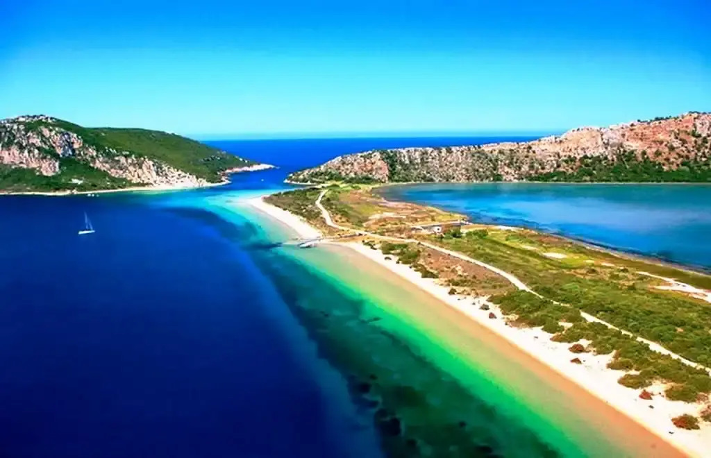 Iridia Resort Villas