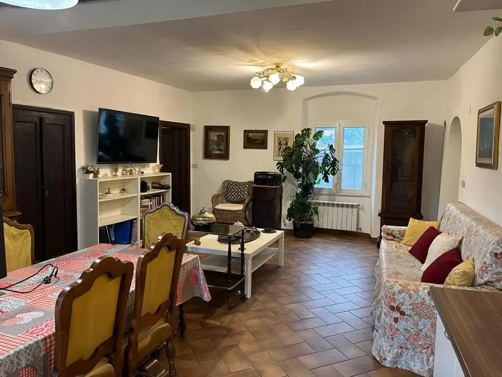 LevantoTwo bedrooms Flat with terrace