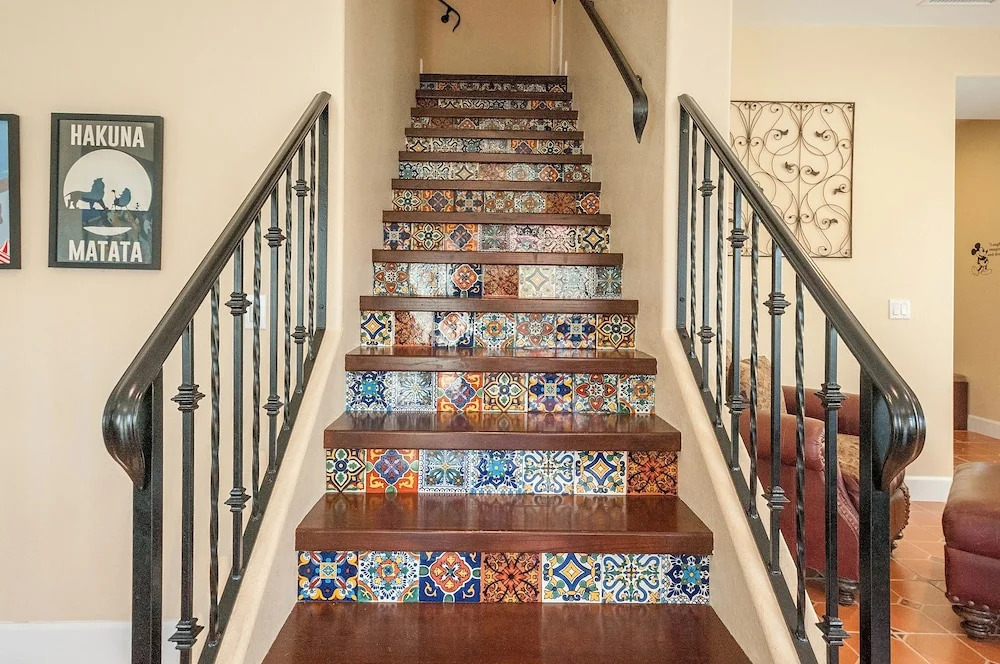 La Casa de Mickey 6 Bedrooms 4 Bathrooms Home
