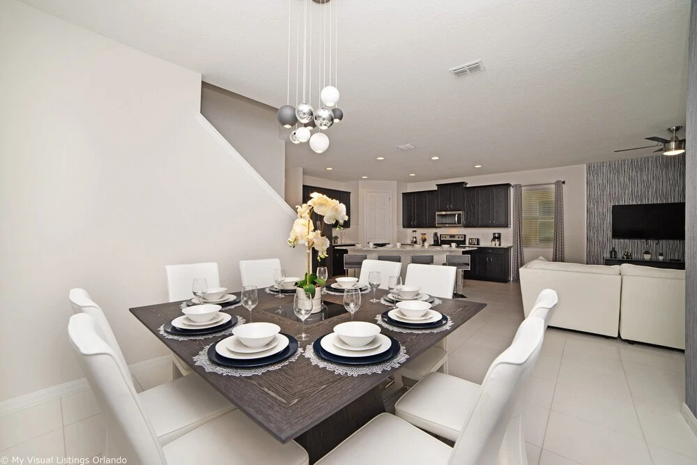 9005 Egret Mills Terrace