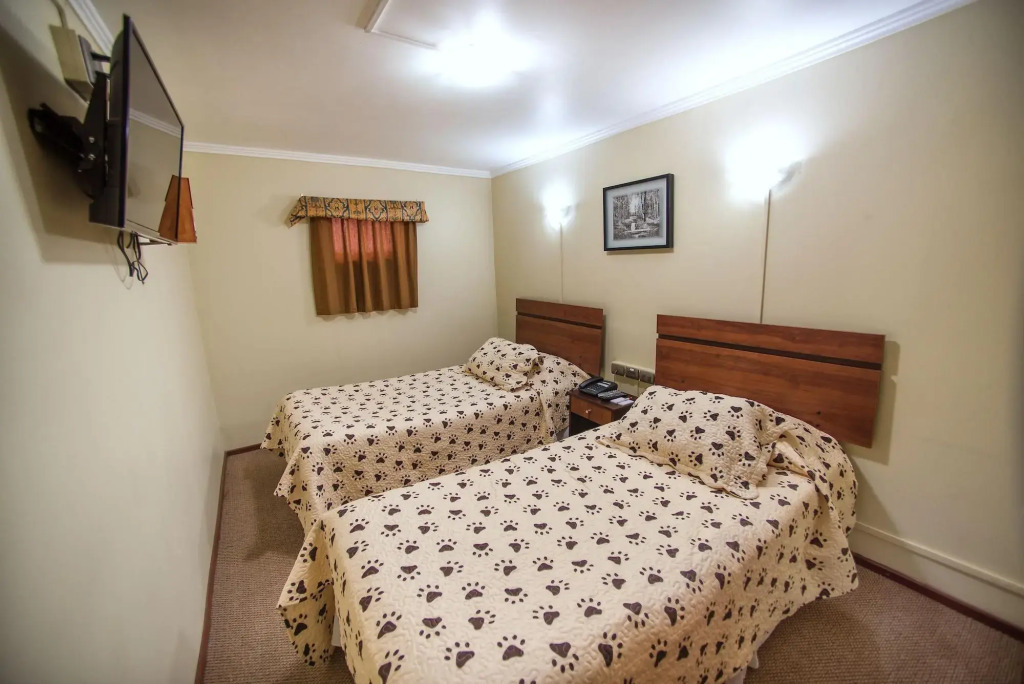 Hotel Sahara Inn