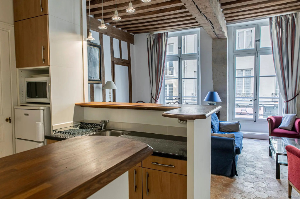 Montmartre Apartments - Marais