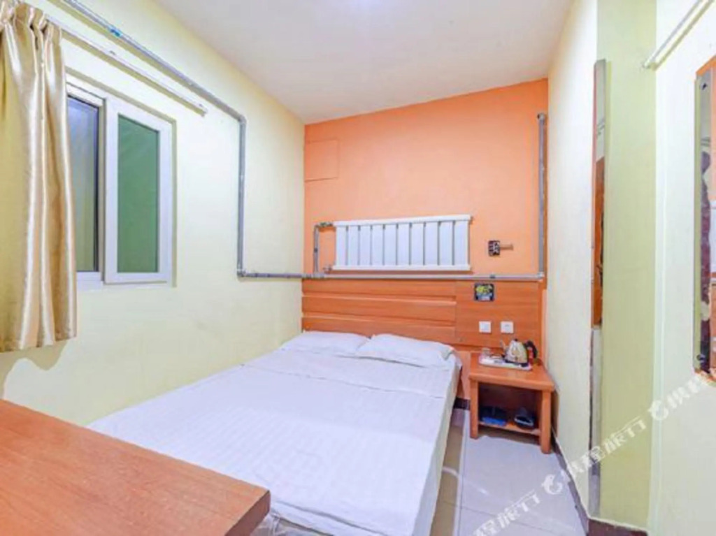 Pod Inn Chain Hotel (Jinan Qilu Hospital Quancheng Plaza)