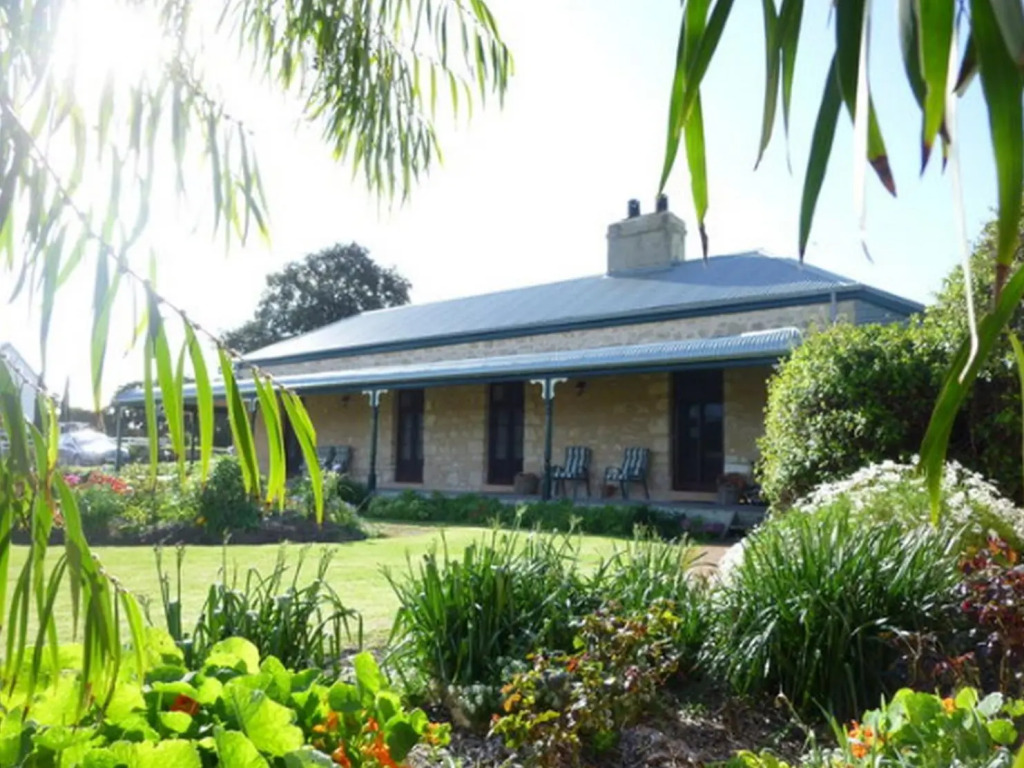 Robe House Heritage Accommodation