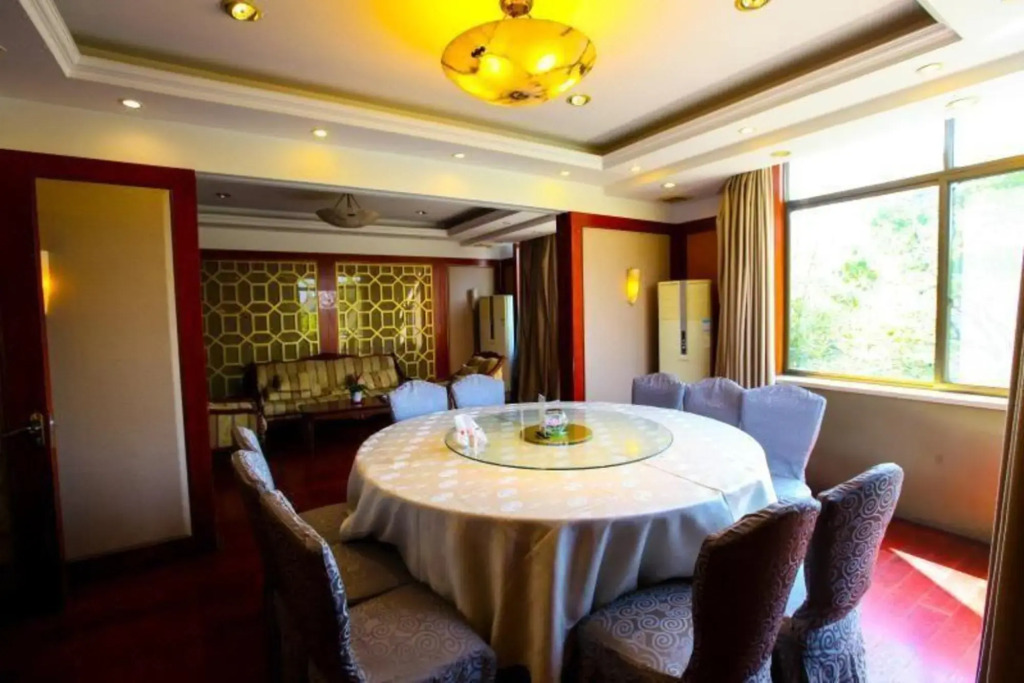 An Hengsha Isiand Resort Hotel