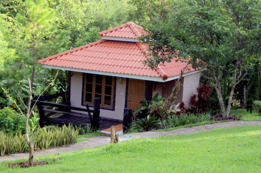 Baanphuthadol