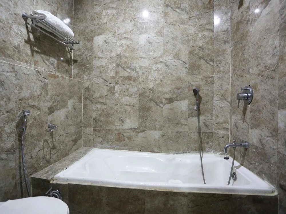 OYO 6409 Hotel Silver Star