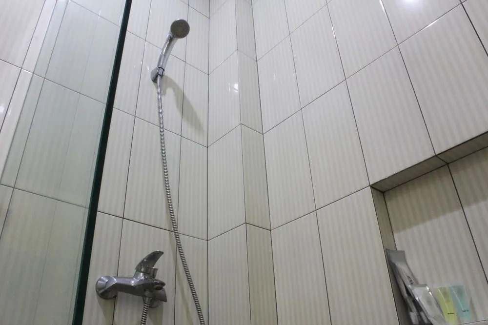 ZEN Rooms Kuningan Anggrek