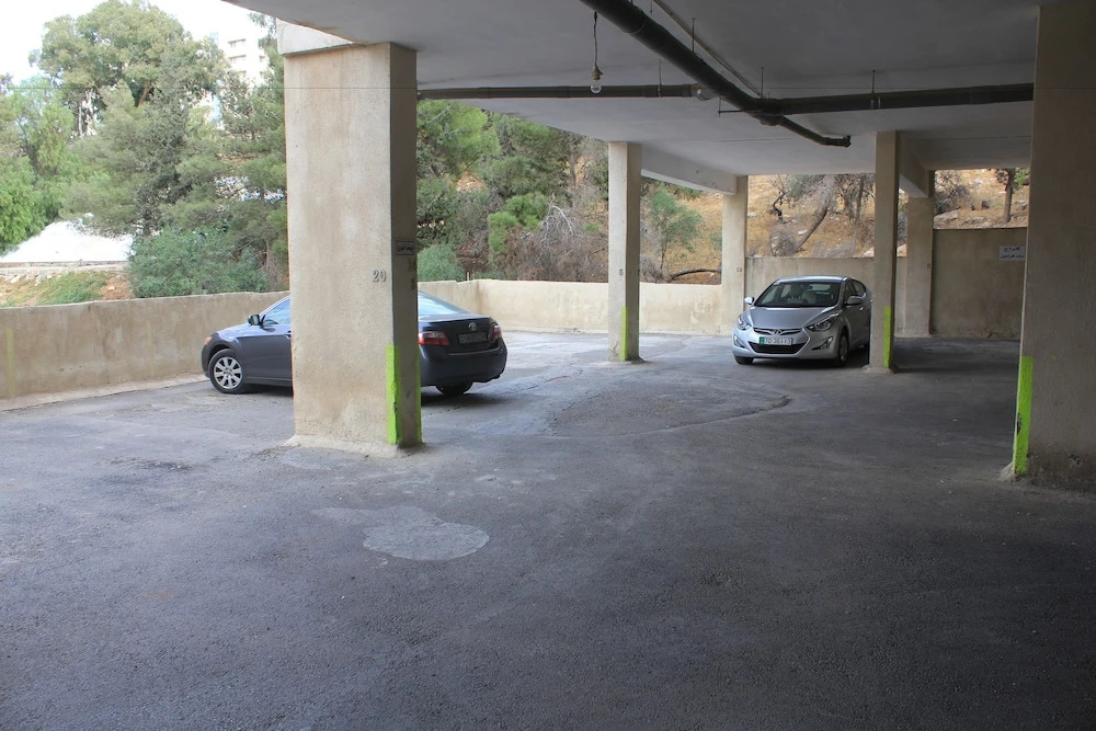 Modern & Hillview Terrace