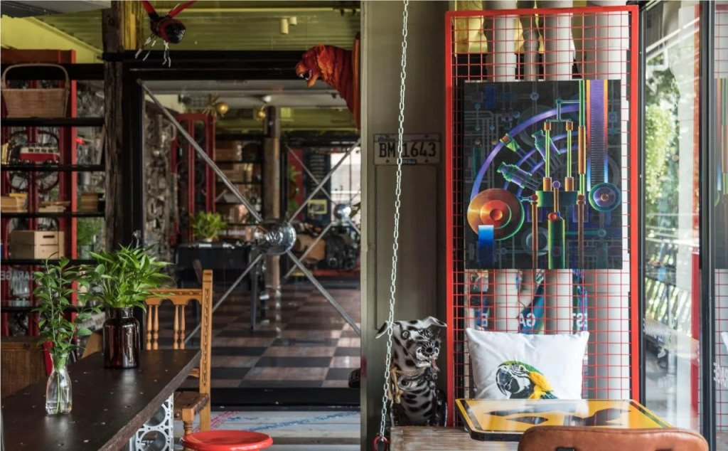 MeStyle Garage Hotel