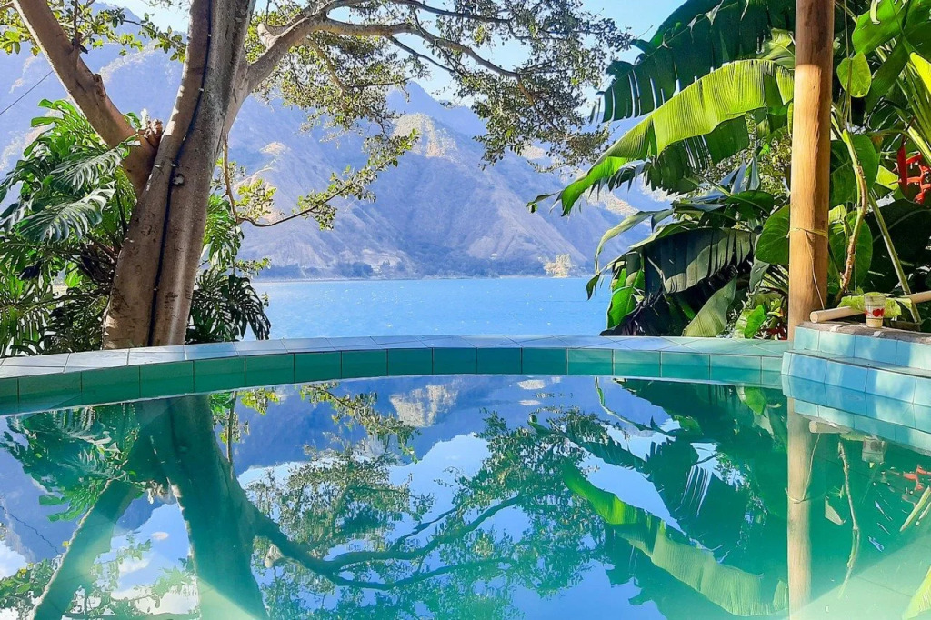 Eco Hotel Uxlabil Atitlan