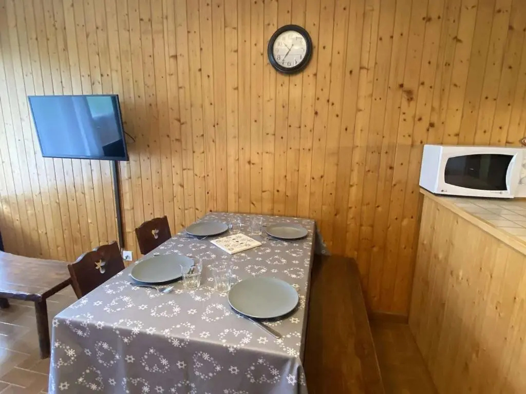 Appartement Le Grand-Bornand, 1 pièce, 4 personnes - FR-1-241-37