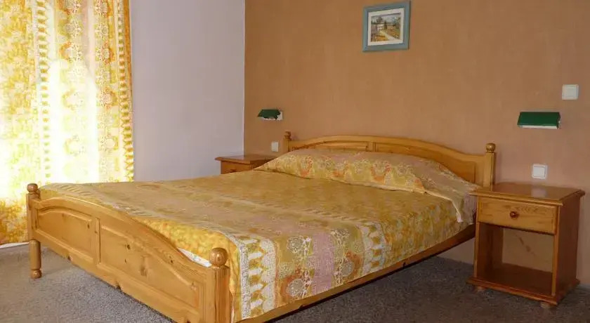 Villa Colour