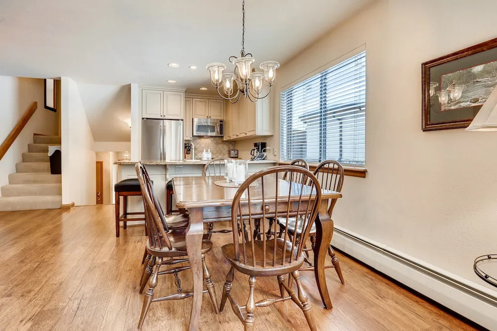 5040 Main Gore Pl Townhouse E-1 3 Bedrooms 3 Bathrooms Townhouse