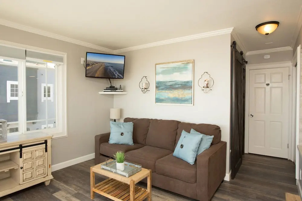 2314 W Ocean Front AB 68217 by RedAwning