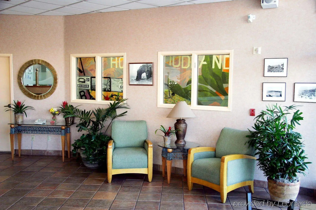 Holiday Inn Express West Los Angeles by IHG