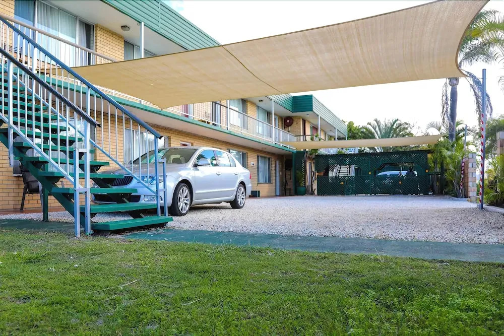 The Queenslander Motel