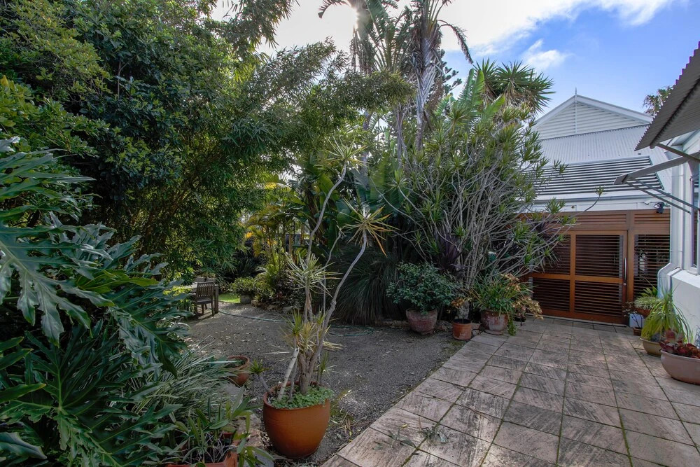Bancroft Bay Frontage