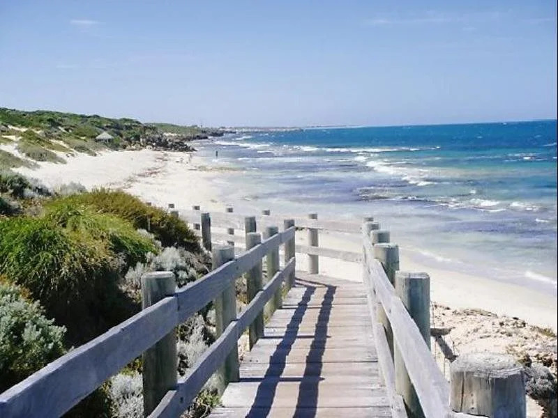 Burns Beach Bed & Breakfast