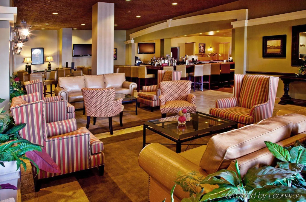 Holiday Inn Lafayette-City Centre by IHG
