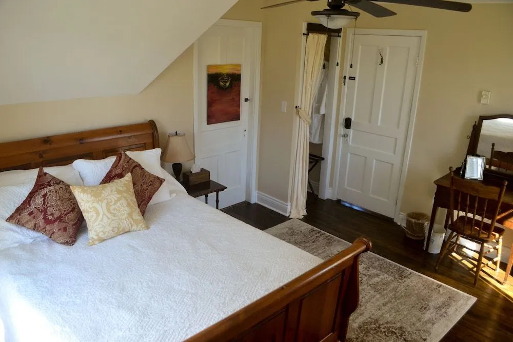 Sea Glass Bed and Breakfast