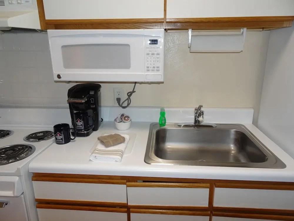 Affordable Corporate Suites of Salem