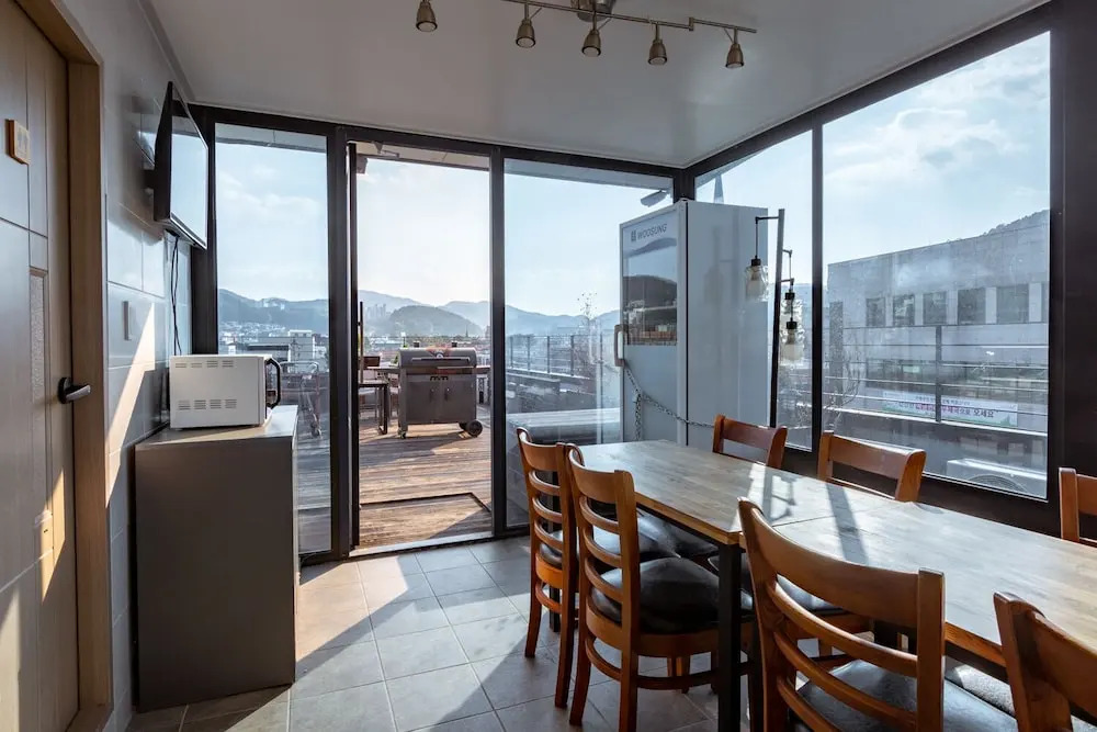 Gongju Ein Haus 2