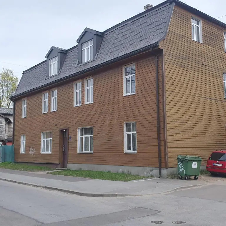 Hot Riga Ernestines 7-3 Enjoy The Feel Of Home And History!