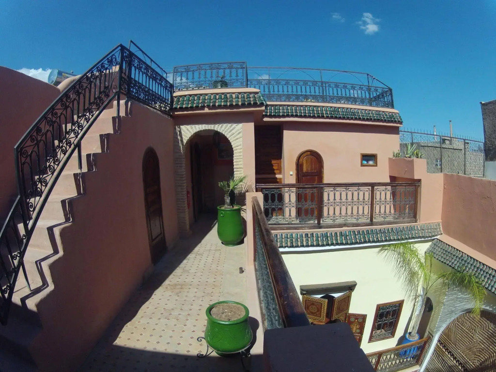 Riad Bonheur