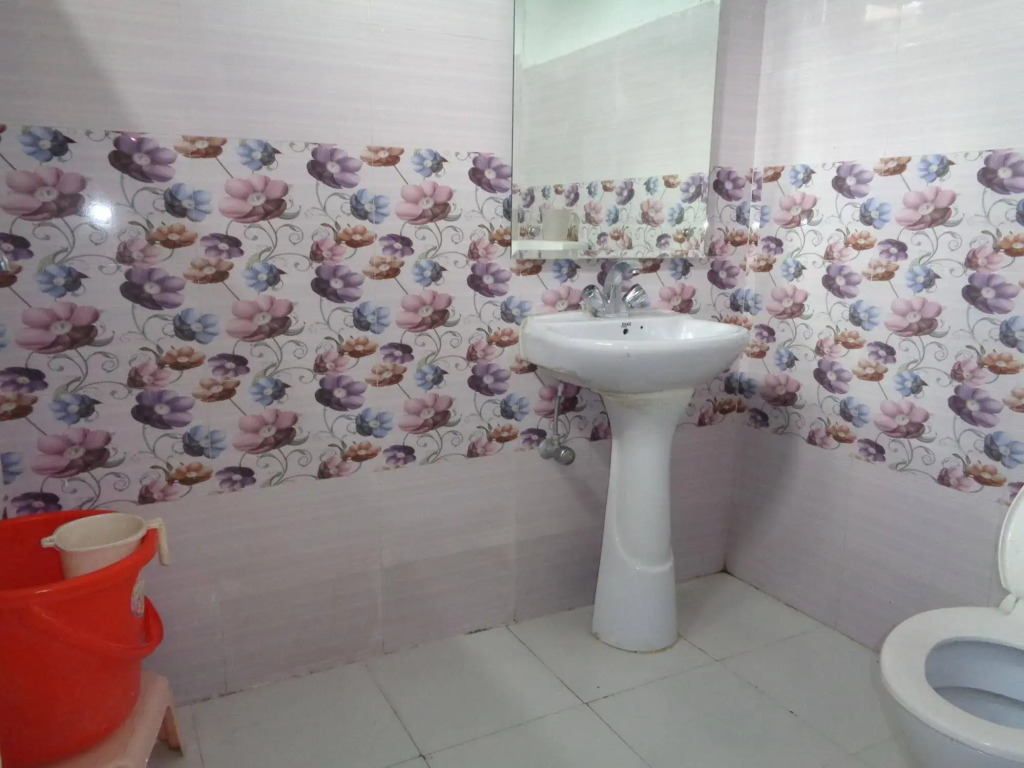 Hotel Ishan