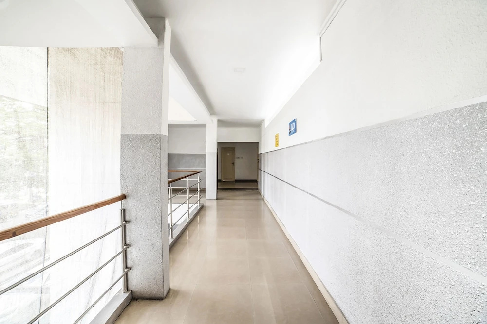 FabHotel Flamingo Anna Nagar
